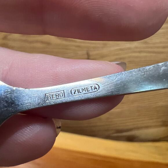 Vintage Zilmeta Gero Mini Dessert Espresso Spoons 8 Pieces Stainless Steel - Picture 5 of 8